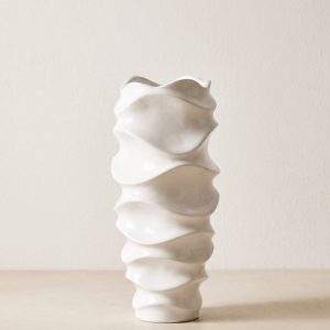VASO ALTO EM FIBRA DE VIDRO ONDAS